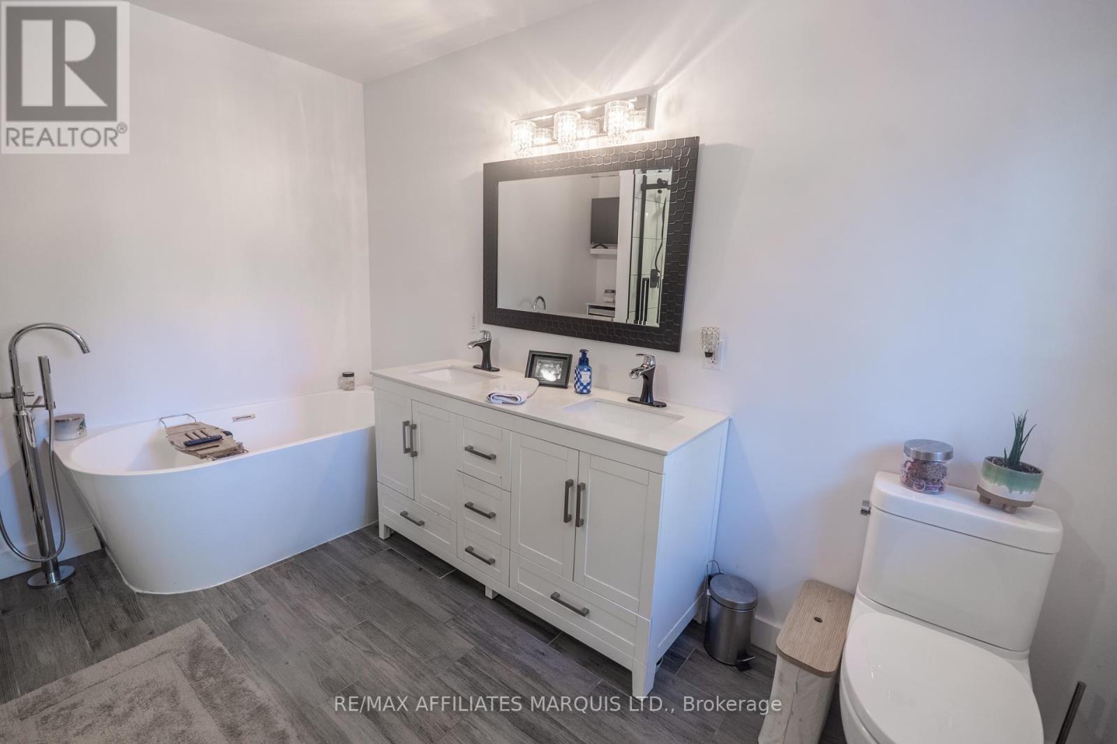 Photo 25 of 1612 Grant Avenue, Cornwall ON