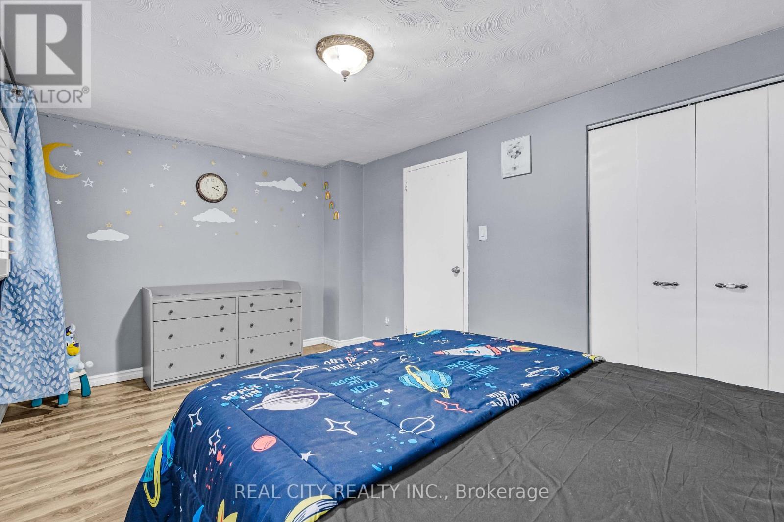 Photo 33 of 53 273 Elgin Street, Brantford ON