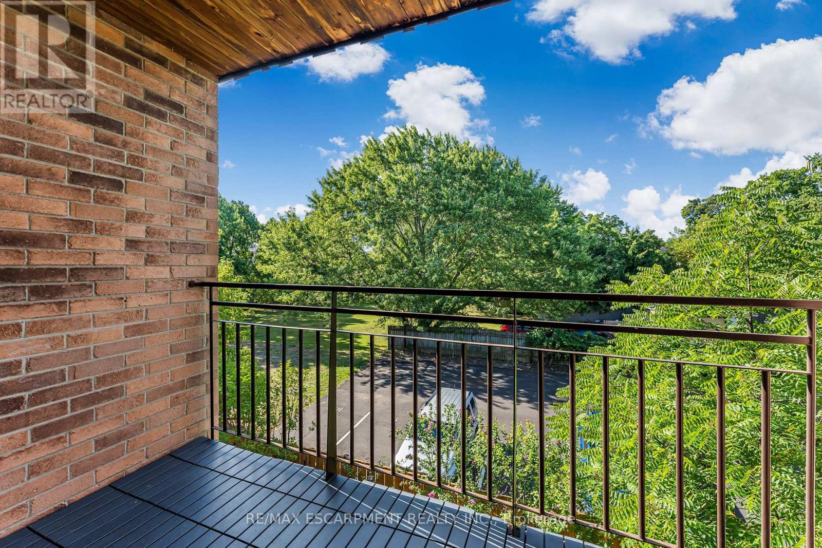 Photo 14 of 308 4209 Hixon Street, Lincoln ON