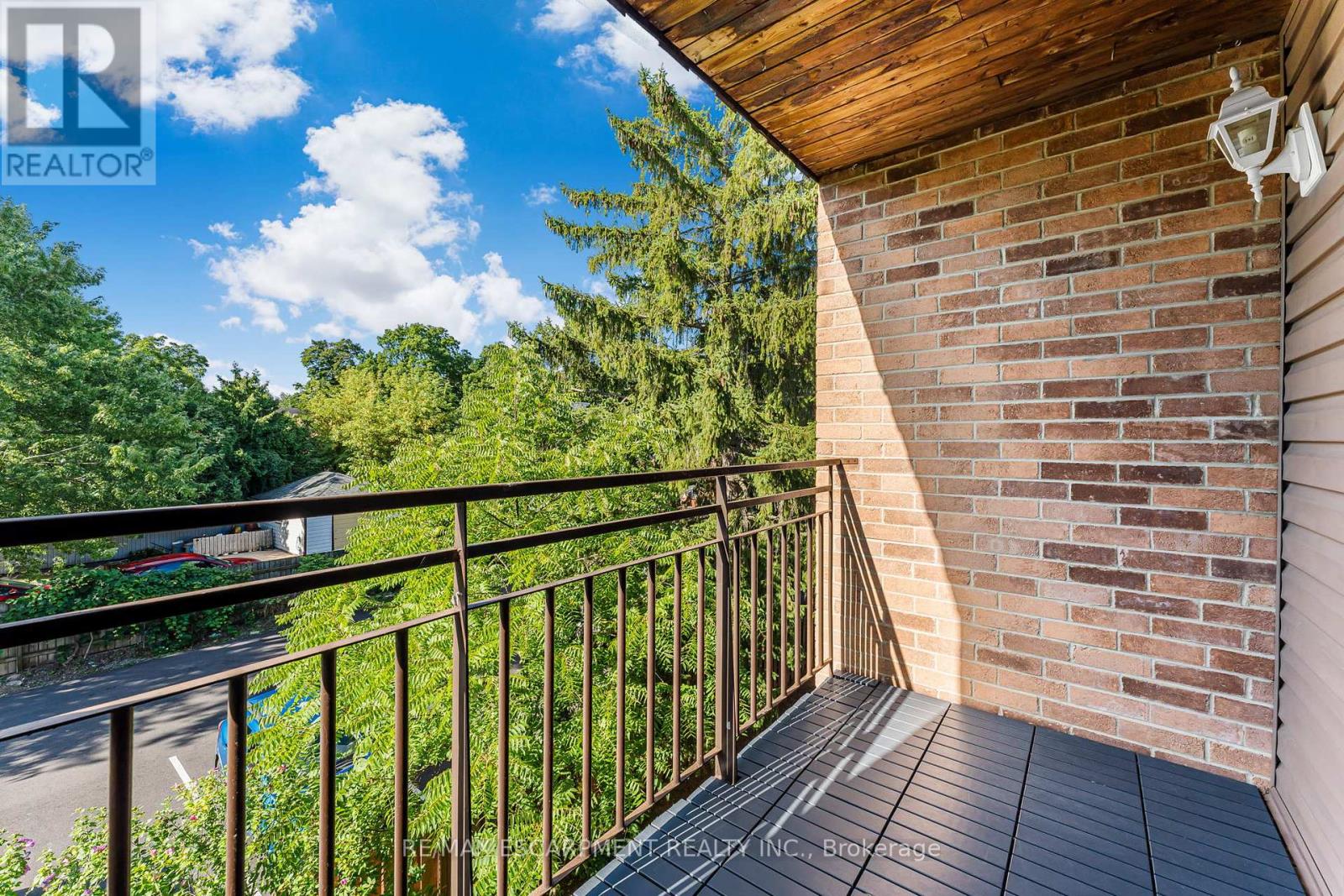 Photo 15 of 308 4209 Hixon Street, Lincoln ON