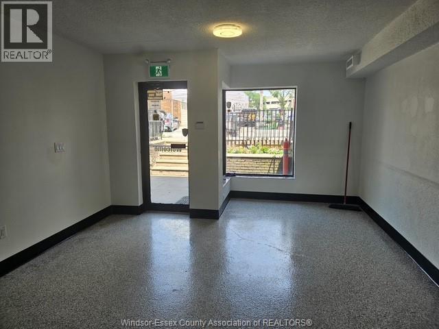 Photo 3 of 555 Pelissier Street, Windsor ON