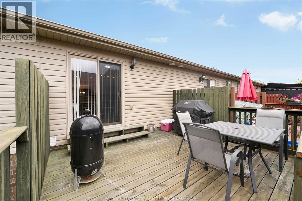 Photo 11 of 11940 Boulder Crescent, Windsor ON