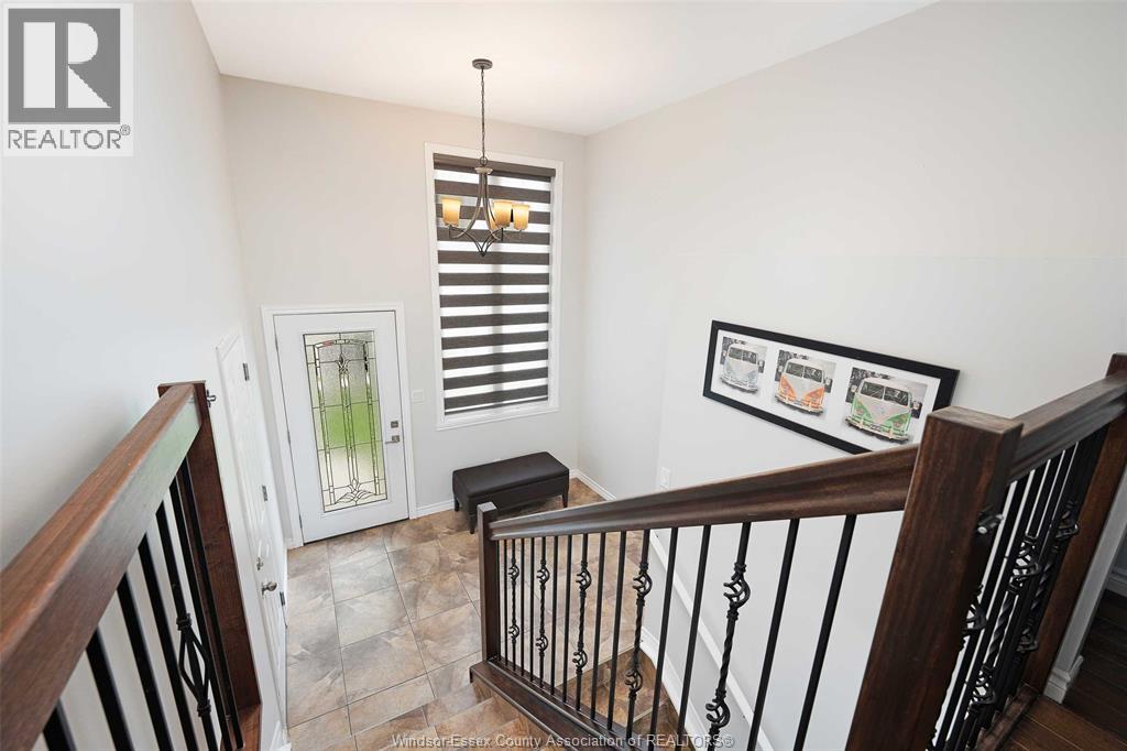 Photo 3 of 11940 Boulder Crescent, Windsor ON