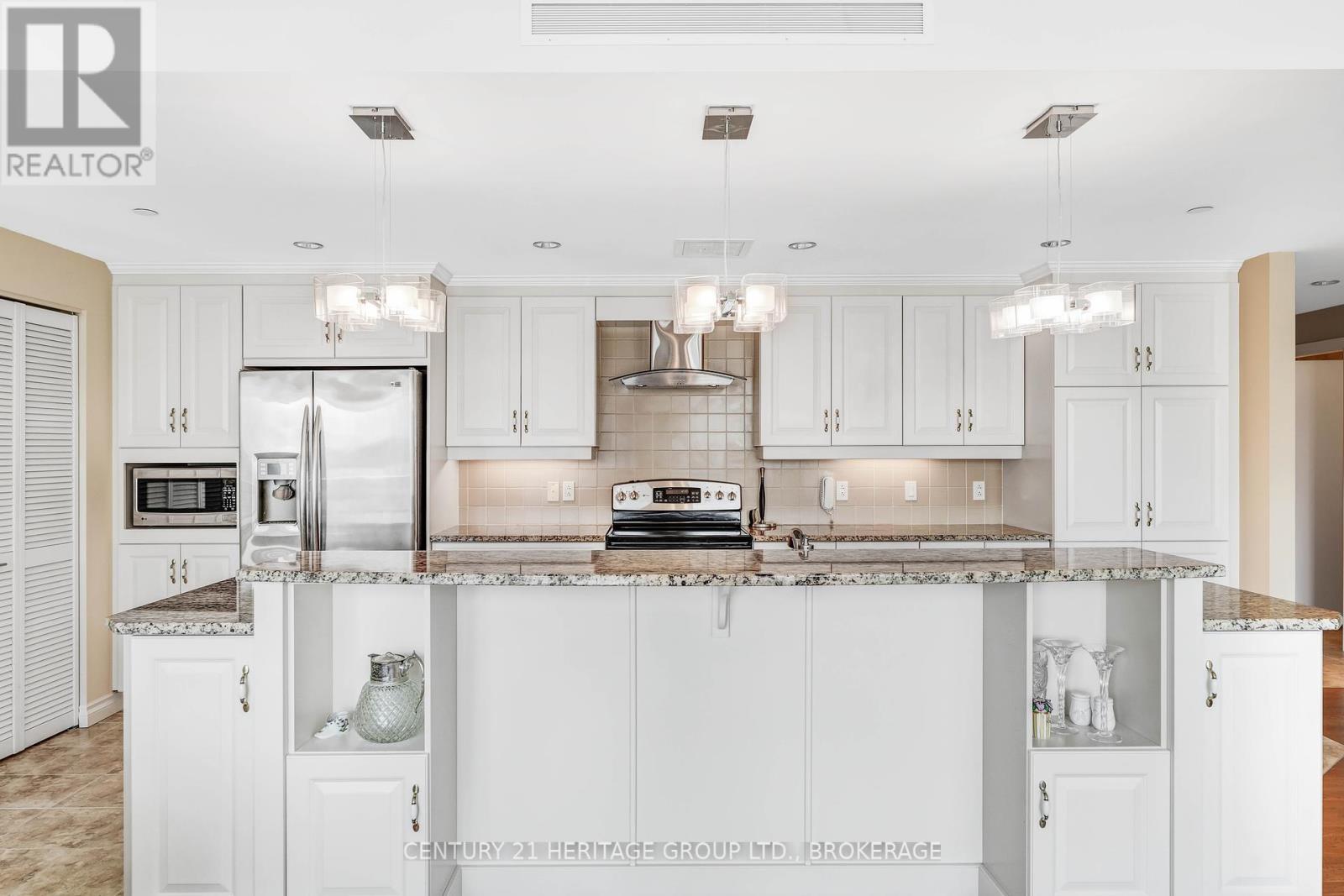 Photo 25 of 1103 90 George Street, Ottawa ON