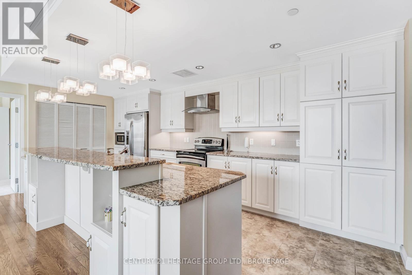 Photo 22 of 1103 90 George Street, Ottawa ON