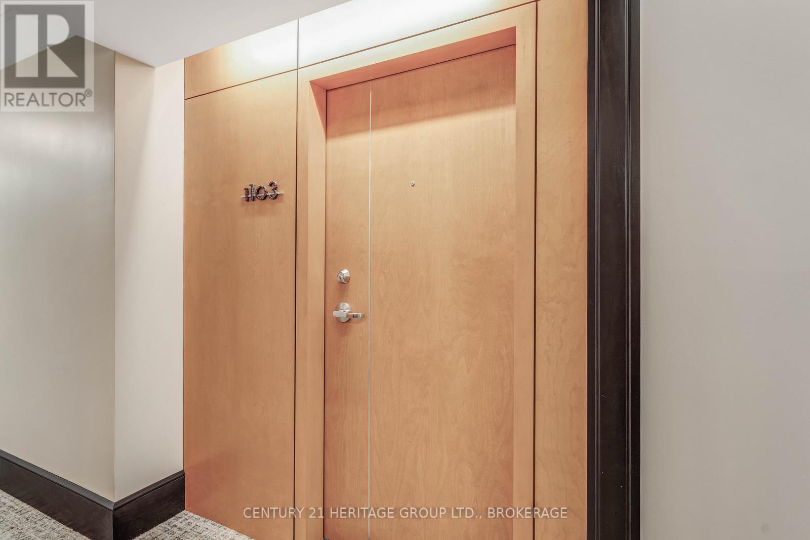 Photo 12 of 1103 90 George Street, Ottawa ON