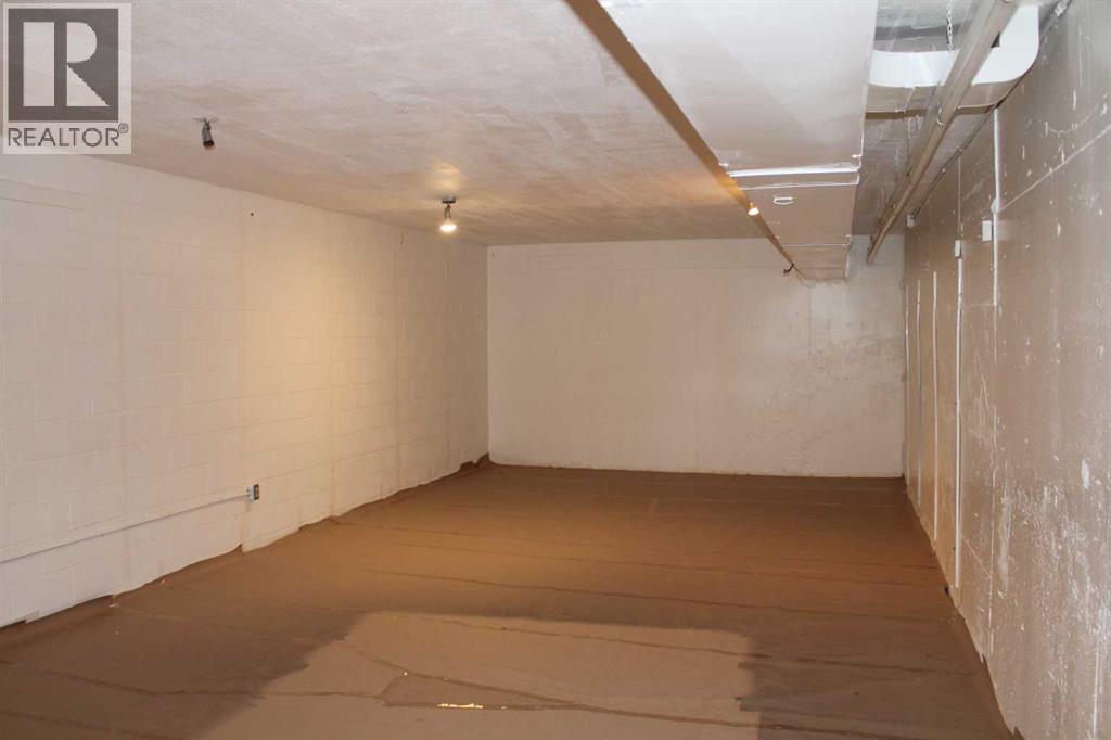 Photo 31 of 10020 100 Avenue, Grande Prairie AB