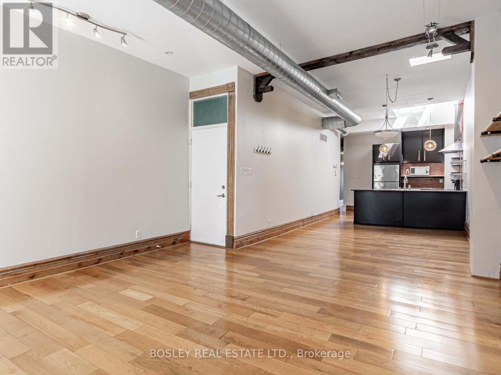 Photo 26 of 3 543 Queen Street W, Toronto ON