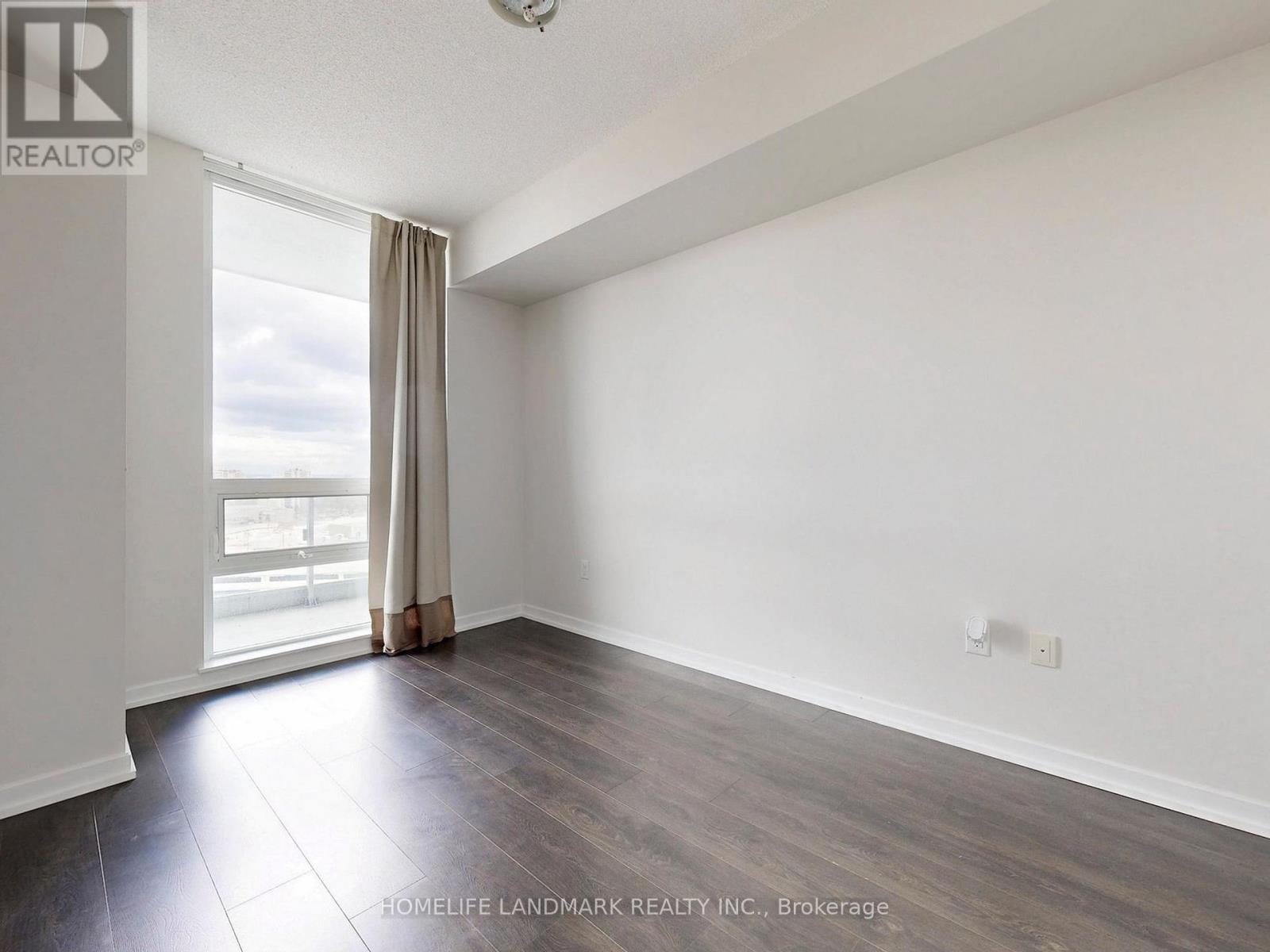 Photo 31 of 1204 66 Forest Manor Road, Toronto ON