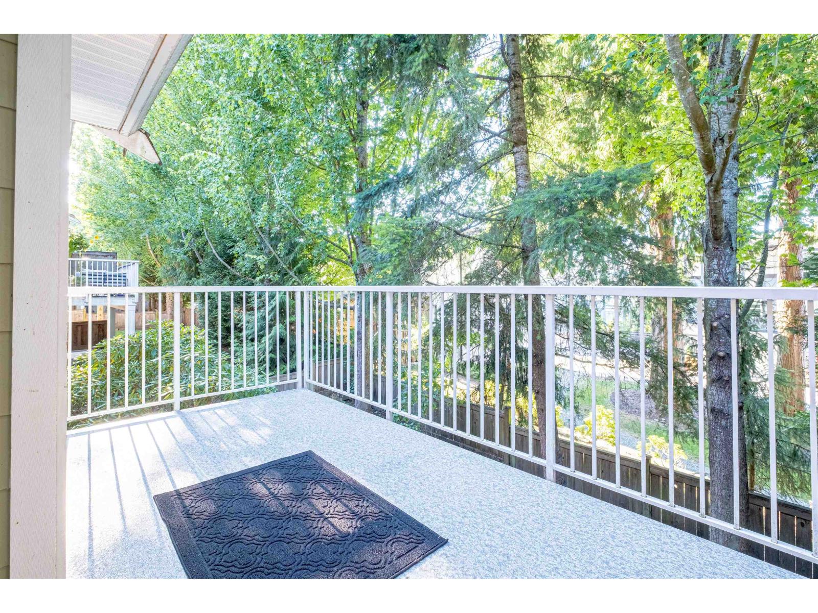 Photo 16 of 25 6110 138 Street, Surrey BC