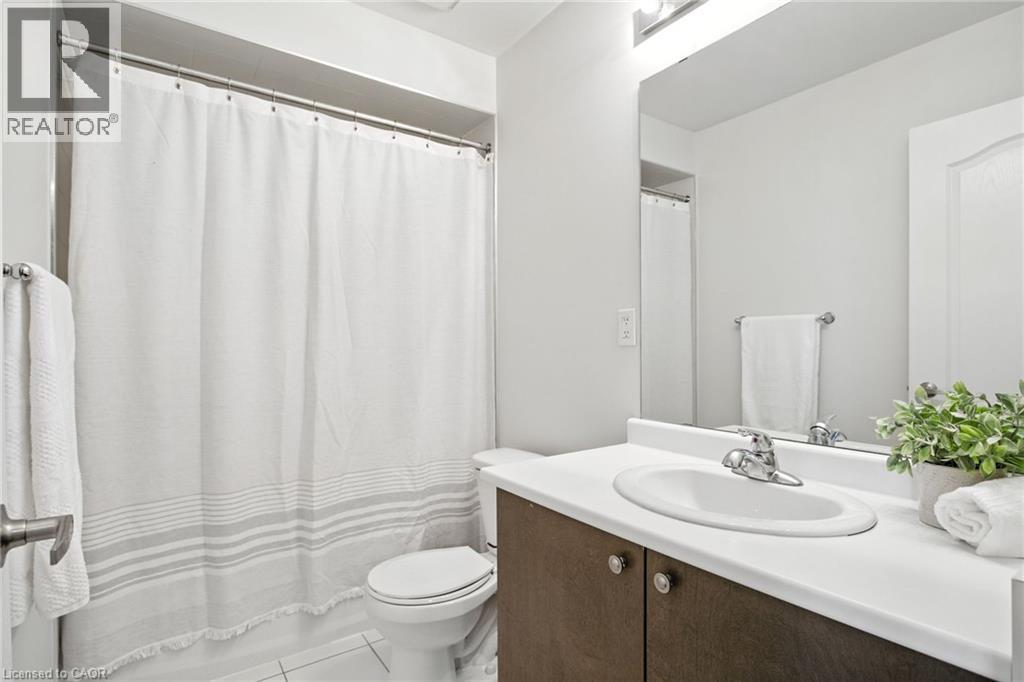 Photo 6 of 2570 Grand Oak Trail, Oakville ON