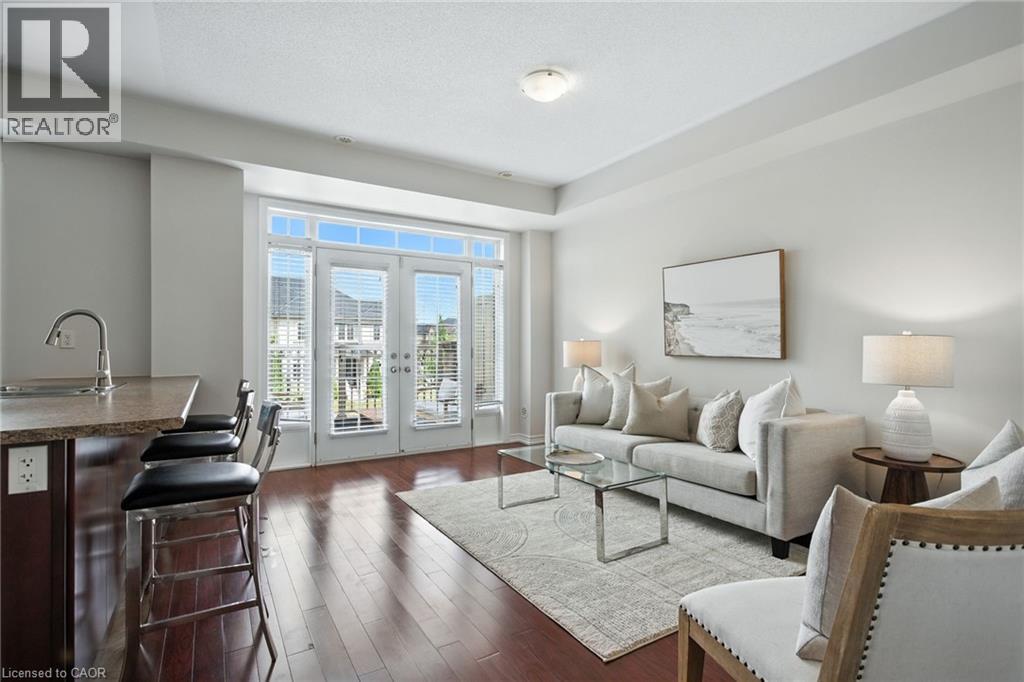 Photo 1 of 2570 Grand Oak Trail, Oakville ON