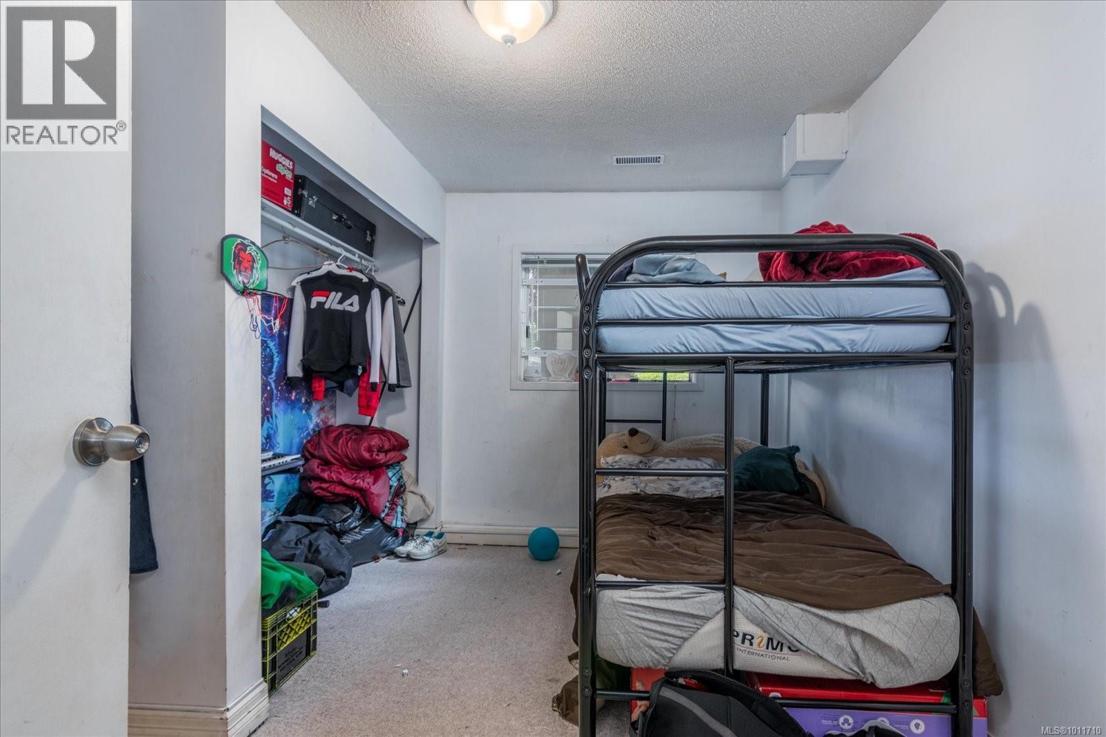 Photo 15 of 770 Chelsea St, Nanaimo BC