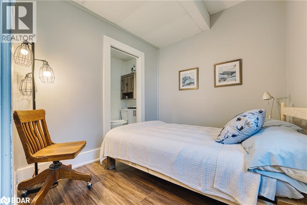 Photo 16 of 3030 Patrick Street, Fordwich ON