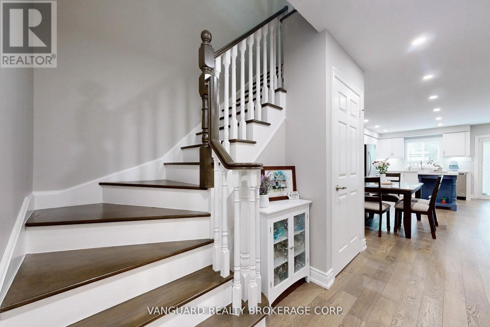 Photo 27 of 117 Gianmarco Way, Vaughan ON