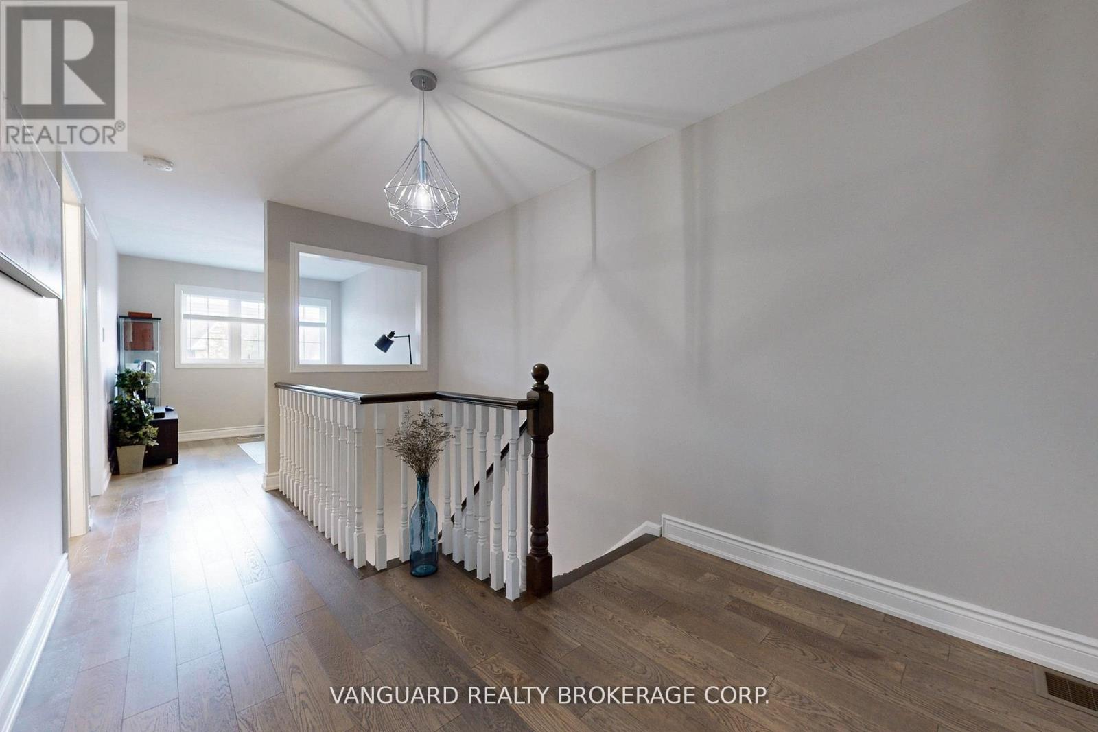 Photo 13 of 117 Gianmarco Way, Vaughan ON