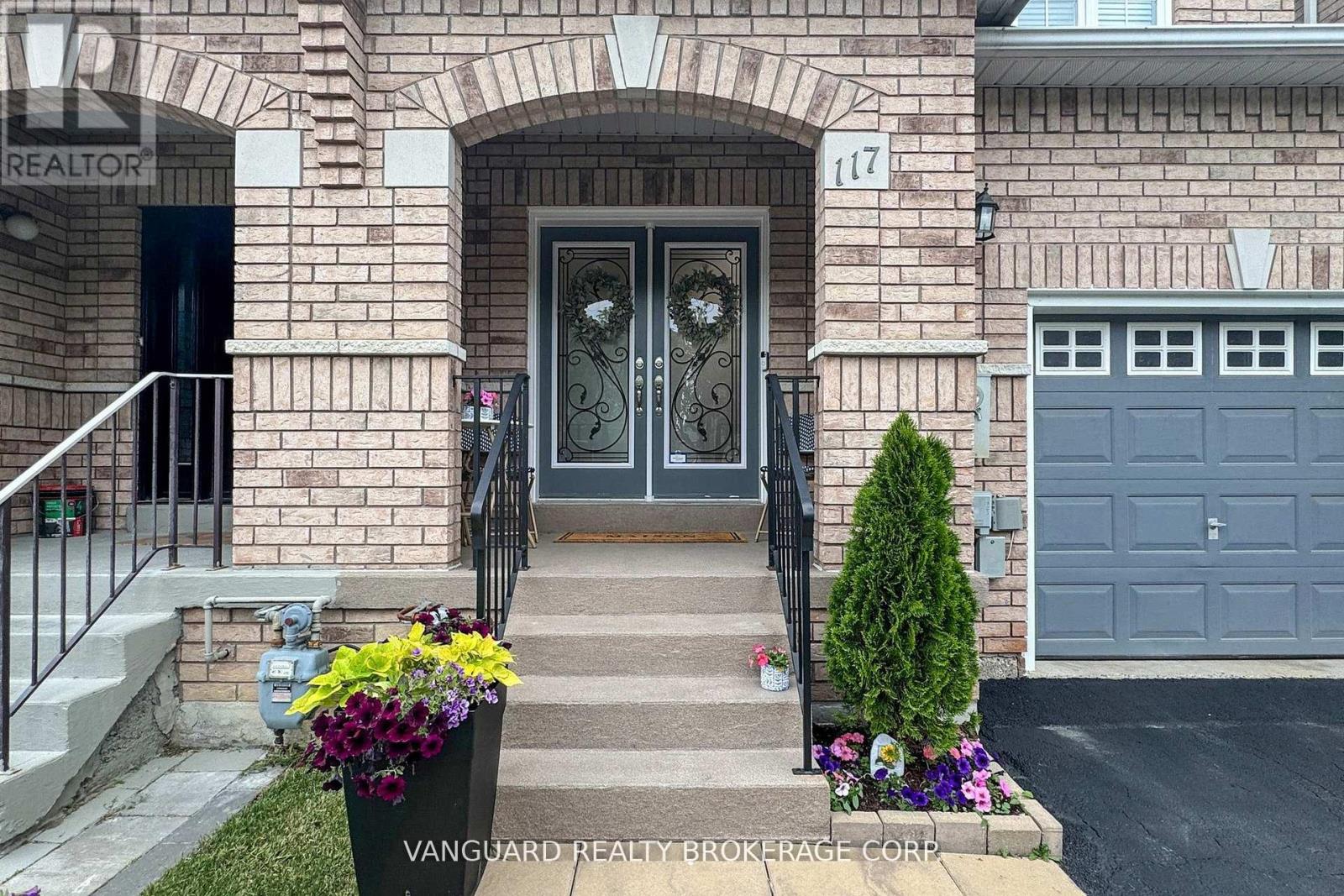 Photo 30 of 117 Gianmarco Way, Vaughan ON