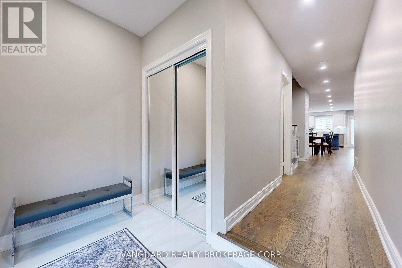Photo 18 of 117 Gianmarco Way, Vaughan ON