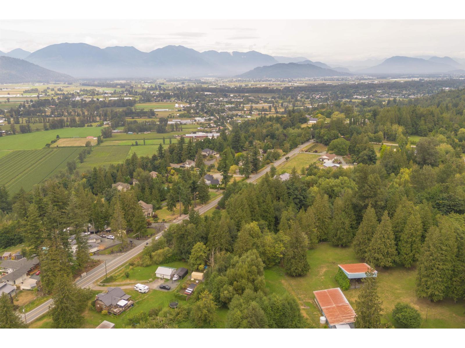 Photo 10 of 41780 Majuba Hill Road Majuba Hill, Yarrow BC