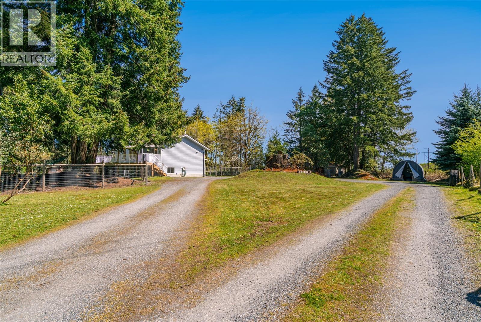 Photo 17 of 1121 Harewood Mines Rd, Nanaimo BC