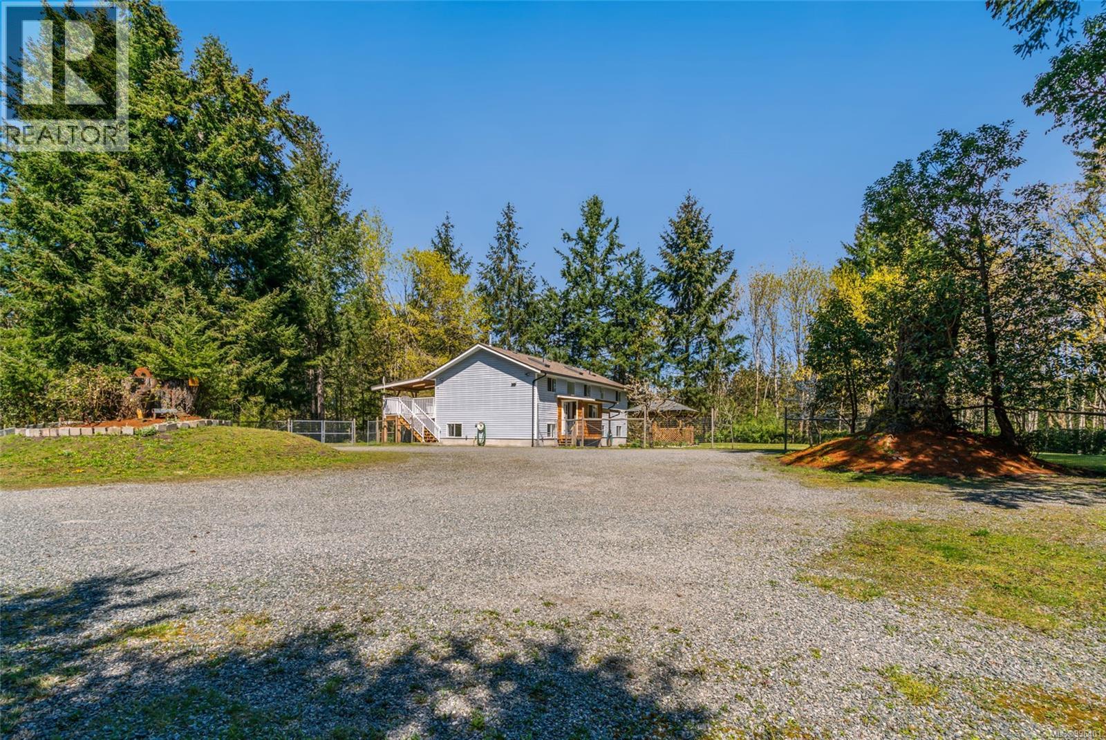 Photo 38 of 1121 Harewood Mines Rd, Nanaimo BC