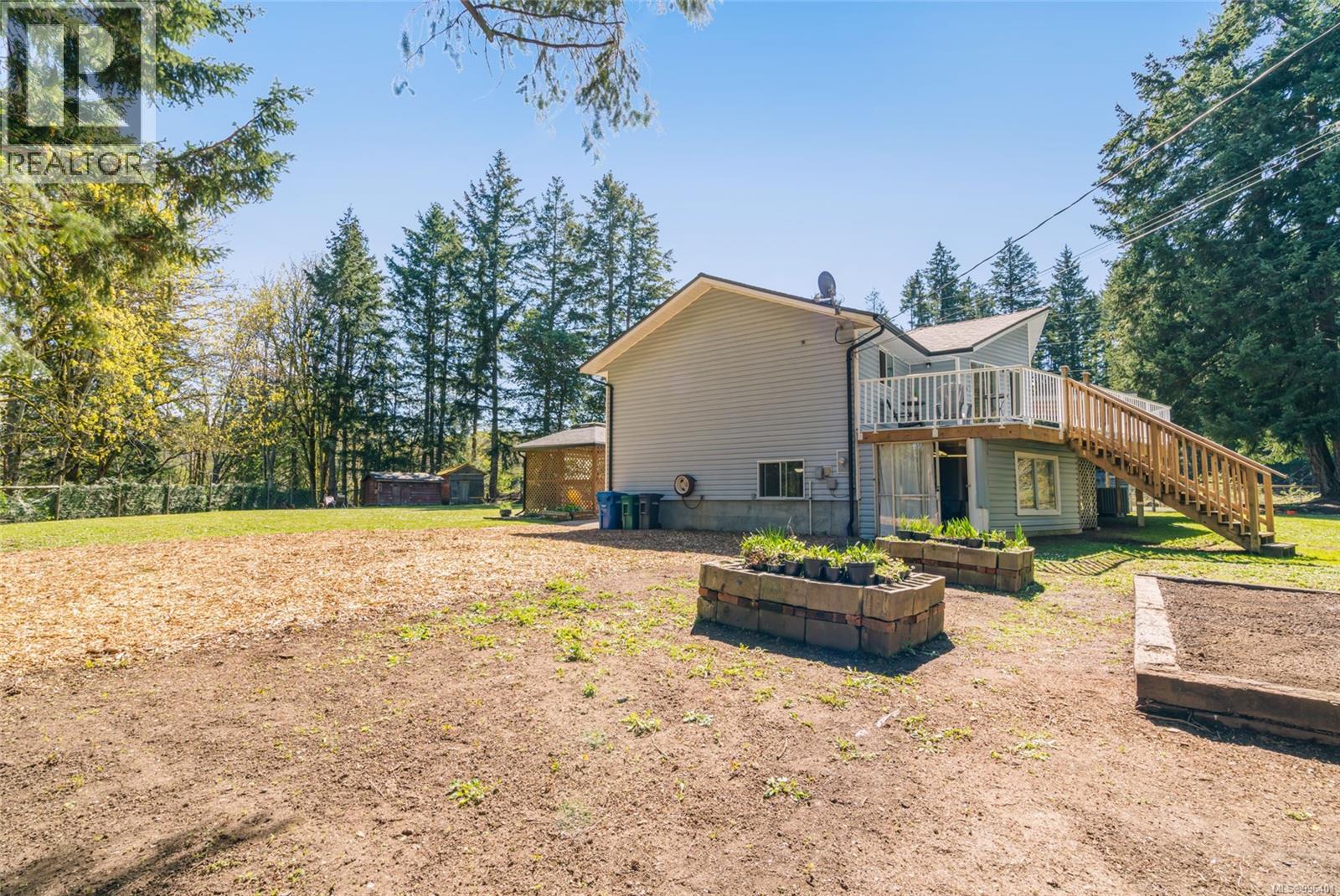 Photo 7 of 1121 Harewood Mines Rd, Nanaimo BC