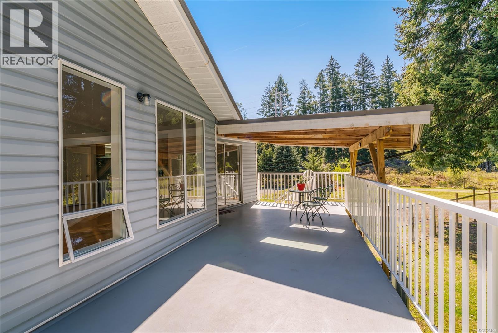 Photo 23 of 1121 Harewood Mines Rd, Nanaimo BC