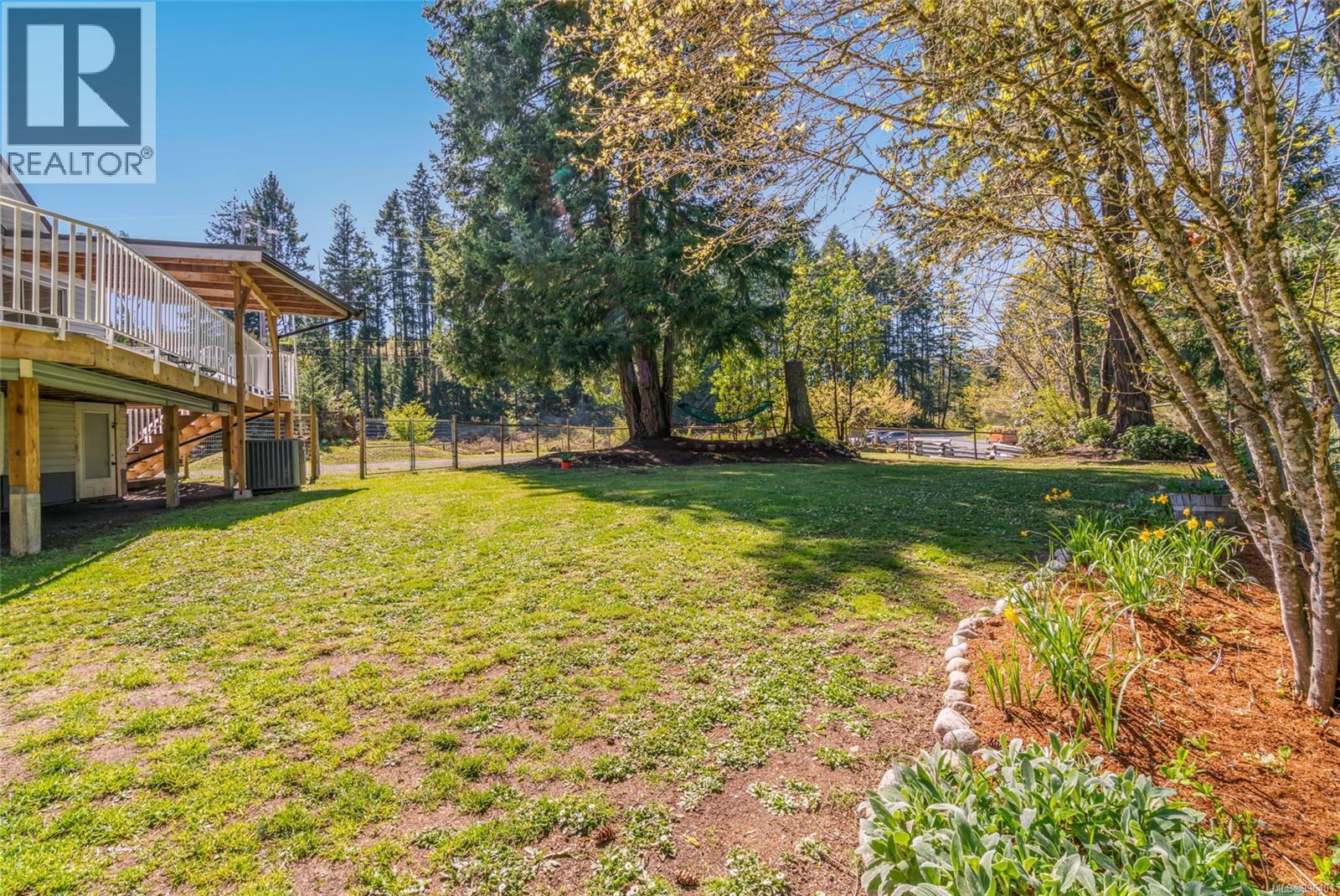 Photo 19 of 1121 Harewood Mines Rd, Nanaimo BC