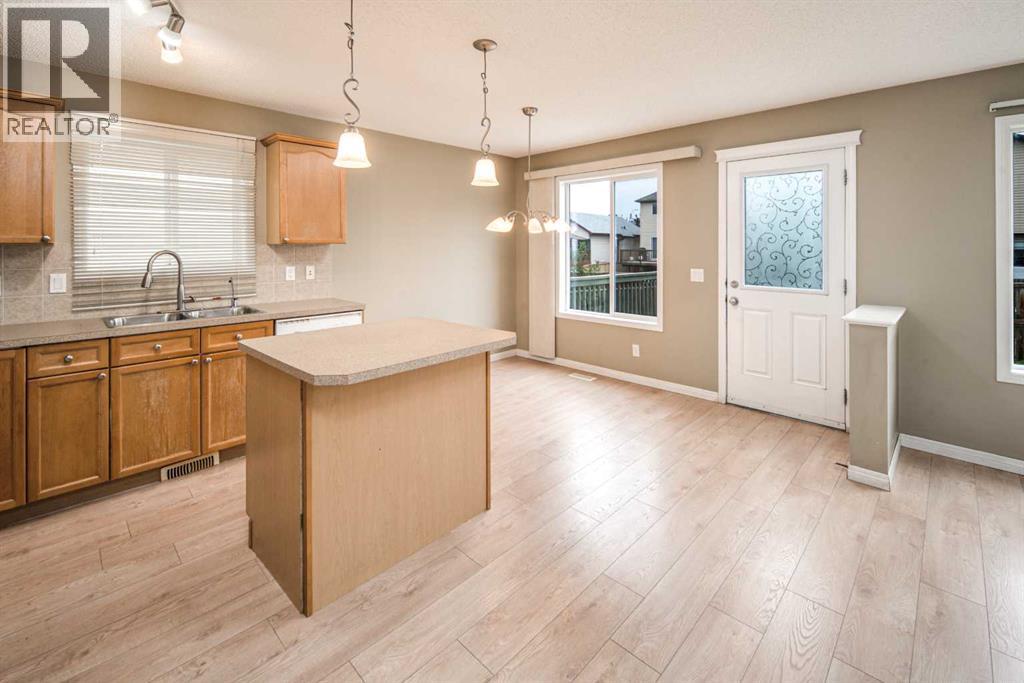 Photo 22 of 143 Covepark Green Ne, Calgary AB