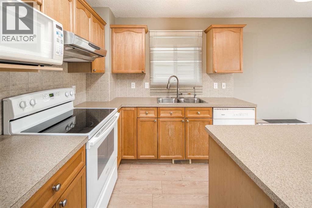 143 Covepark Green NE, Calgary, Alberta