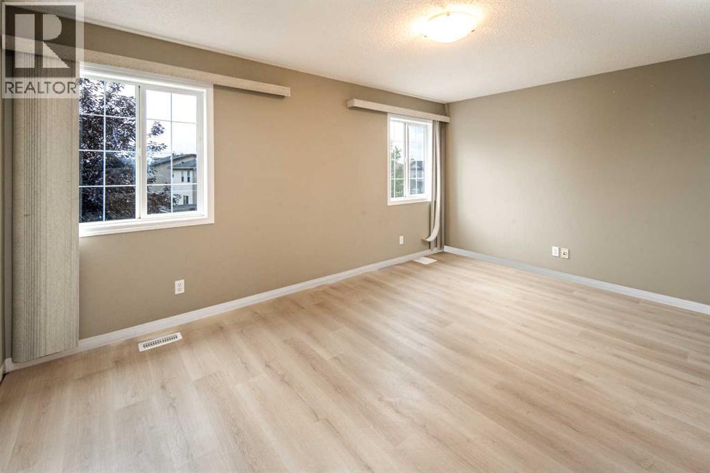 Photo 20 of 143 Covepark Green Ne, Calgary AB