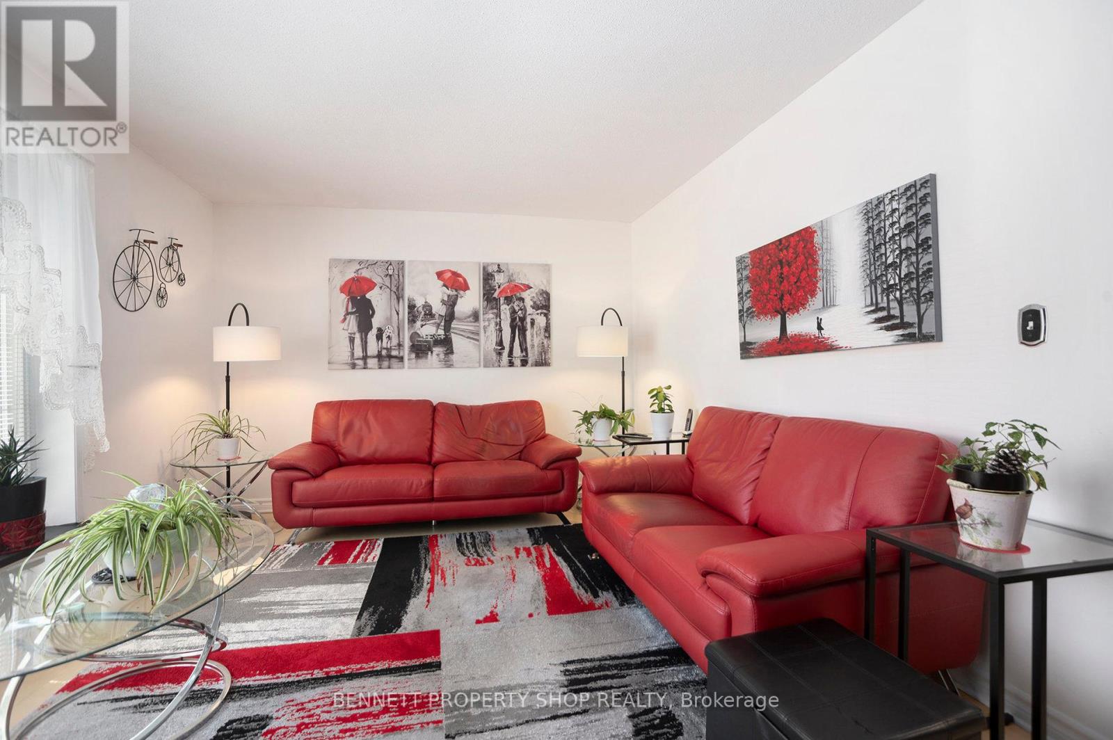 Photo 24 of 846 Borland Drive, Ottawa ON