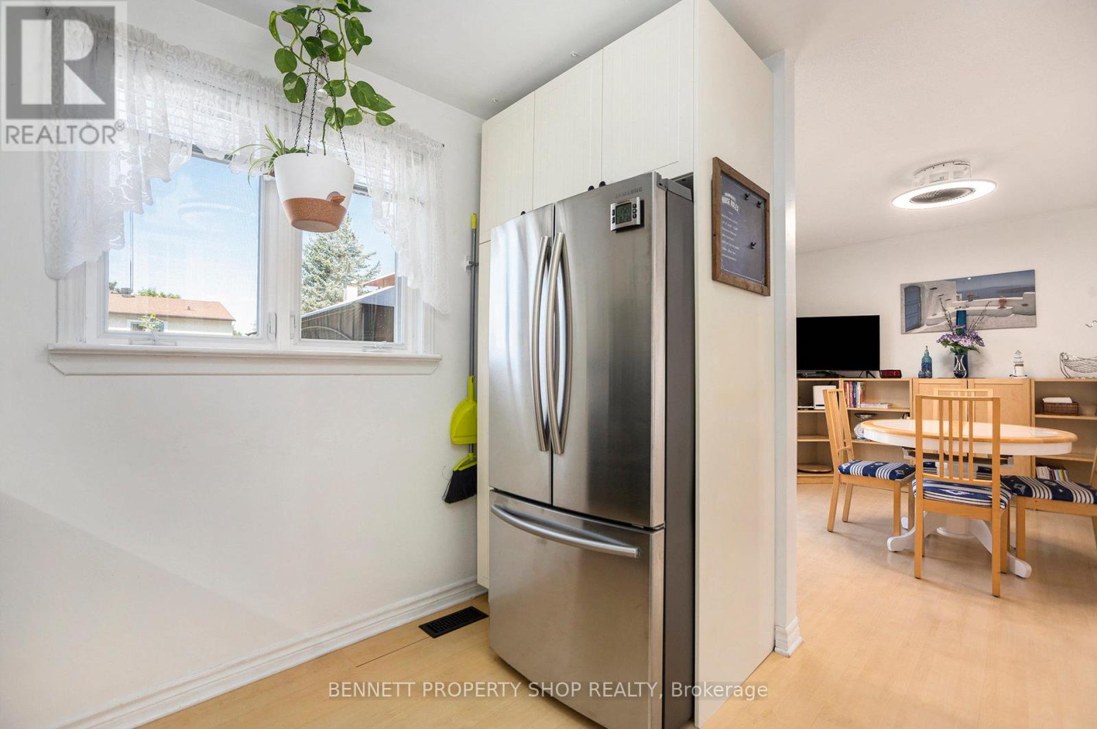 Photo 28 of 846 Borland Drive, Ottawa ON
