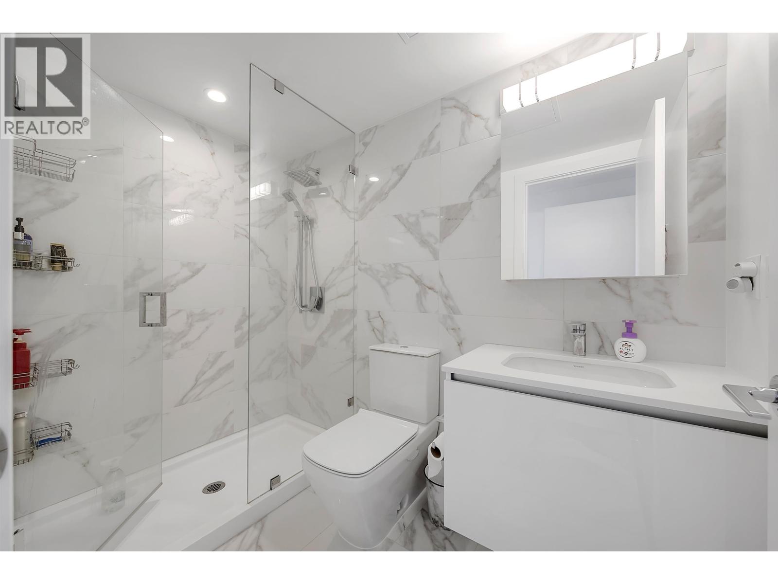 Photo 5 of 1007 5766 Gilbert Road, Richmond BC