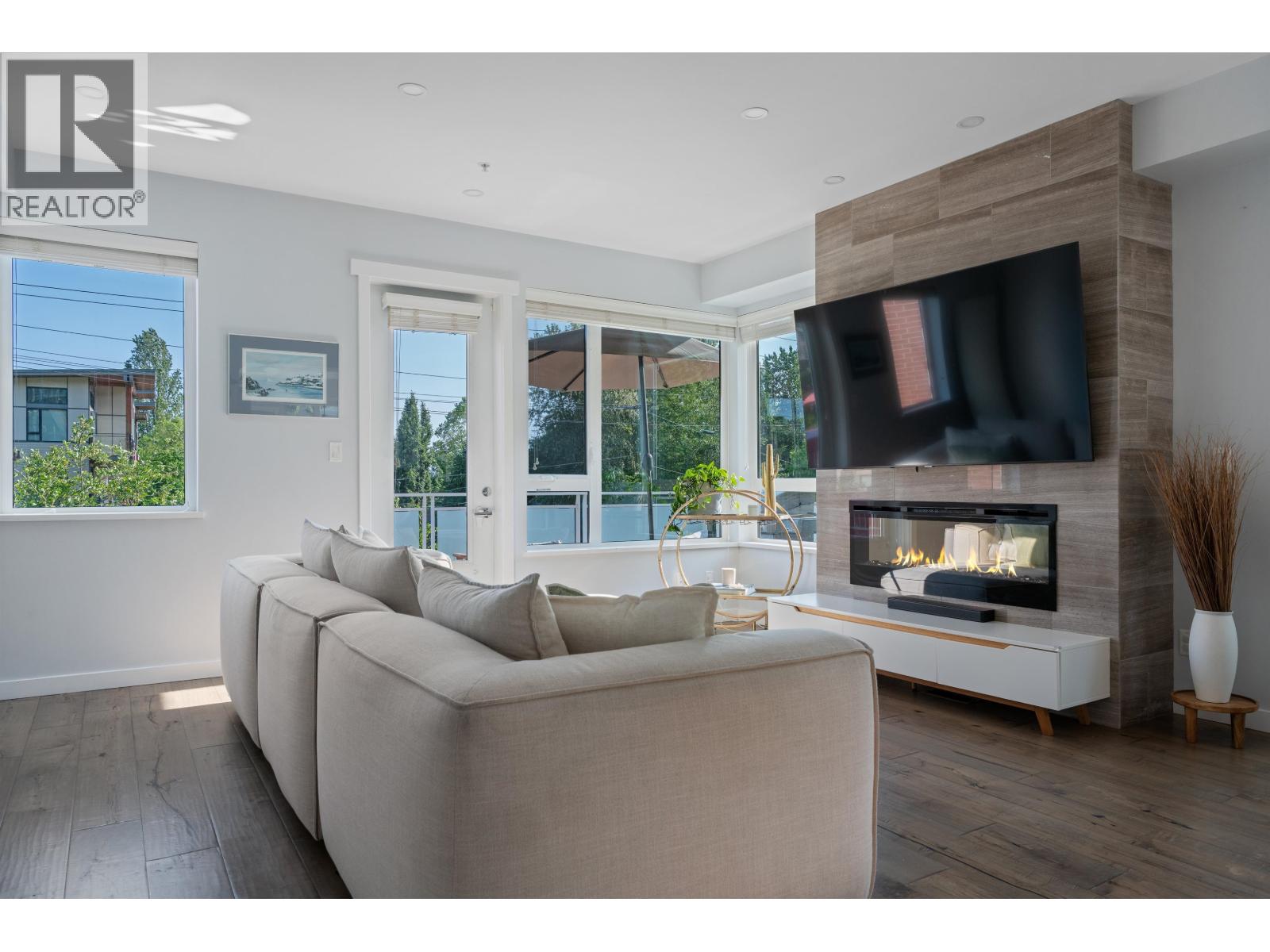 Photo 29 of 3101 E Kent Avenue North, Vancouver BC