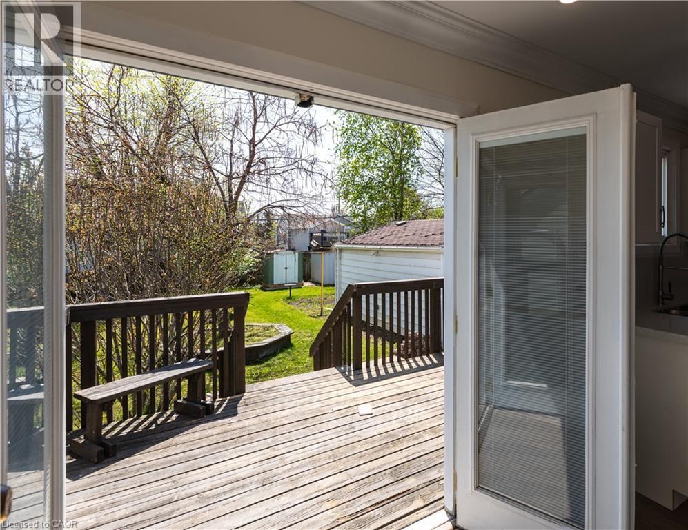 Photo 18 of 40 Bartlett Street, St Catharines ON
