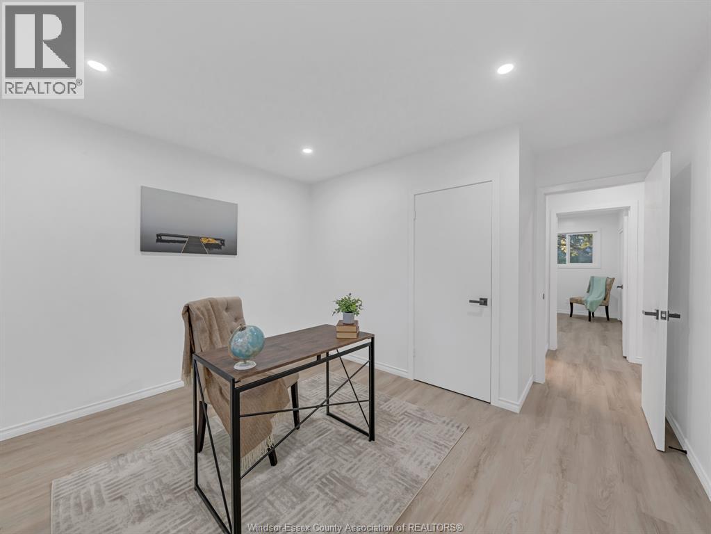 Photo 14 of 184 Ellis Street, Chatham ON
