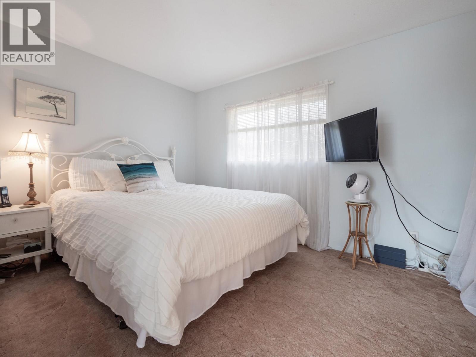 170 PIKE ROAD, Gibsons