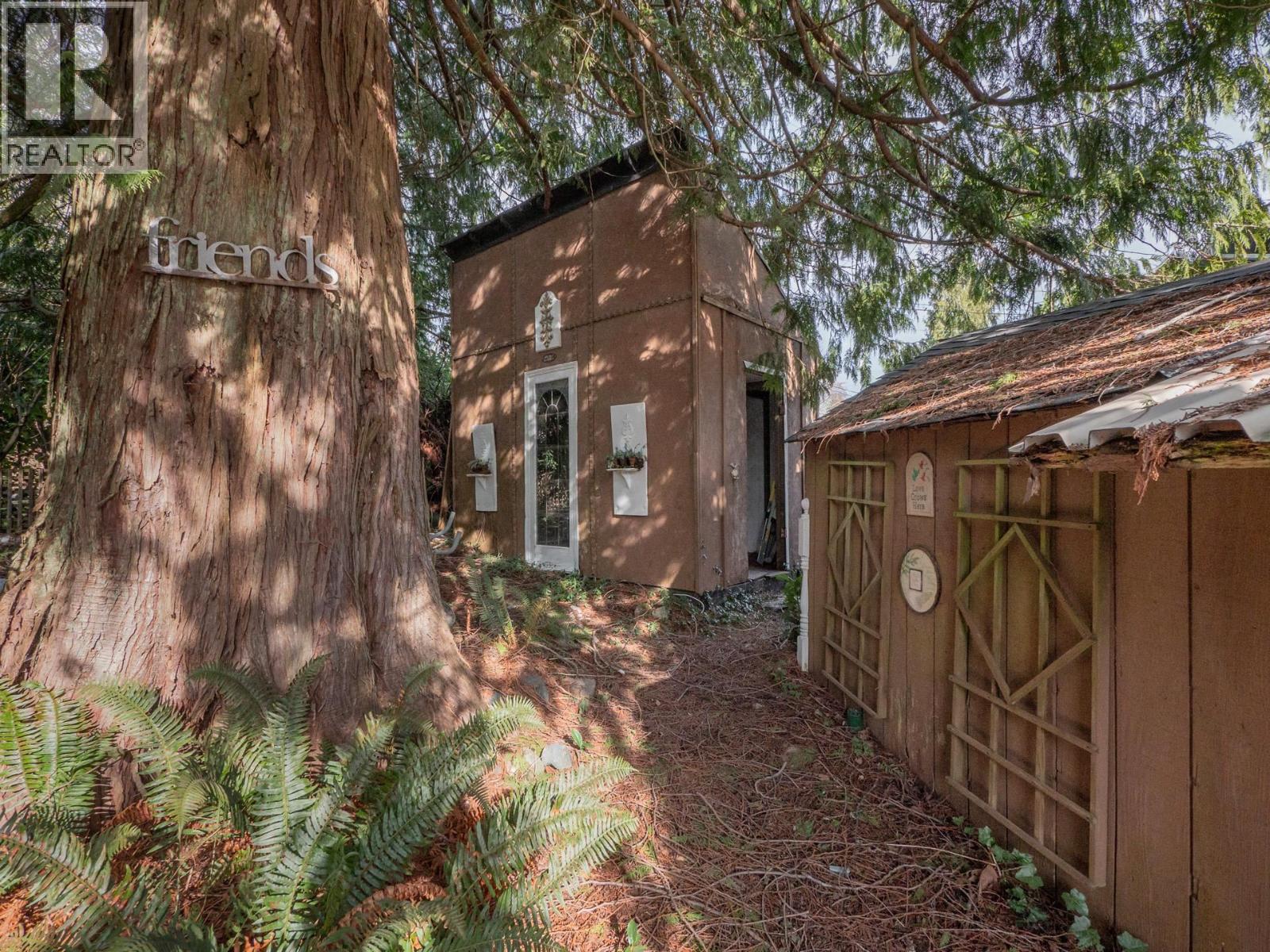 170 PIKE ROAD, Gibsons