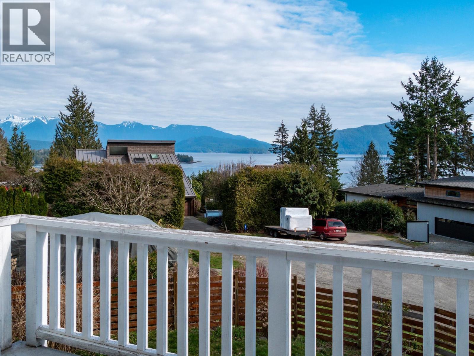 170 PIKE ROAD, Gibsons