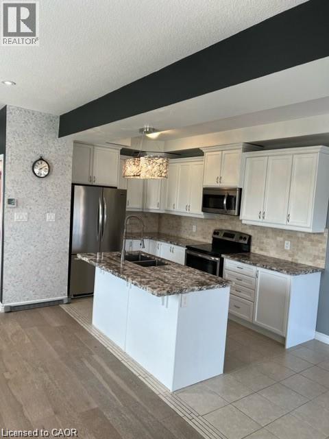 Photo 15 of 66 Vinton Road, Ancaster ON