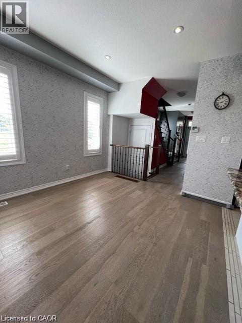 Photo 17 of 66 Vinton Road, Ancaster ON