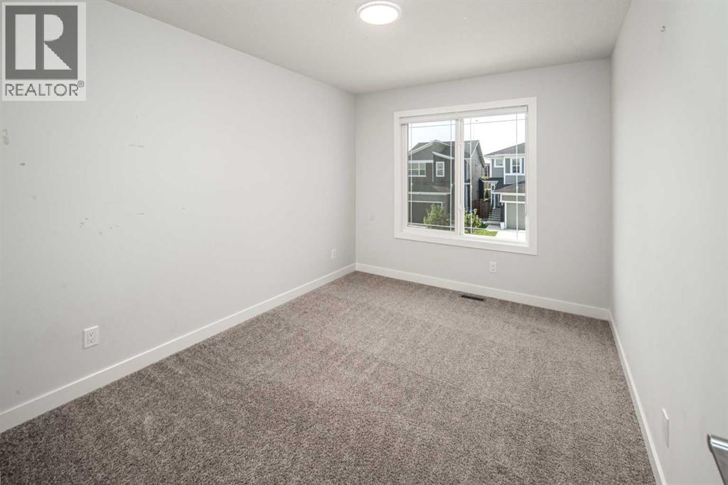 Photo 16 of 159 Ambleside Crescent Nw, Calgary AB