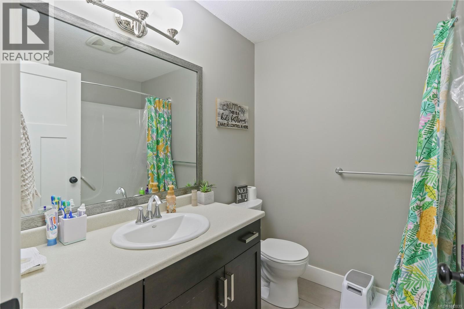 Photo 21 of 1538 Catcher Rd, Nanaimo BC