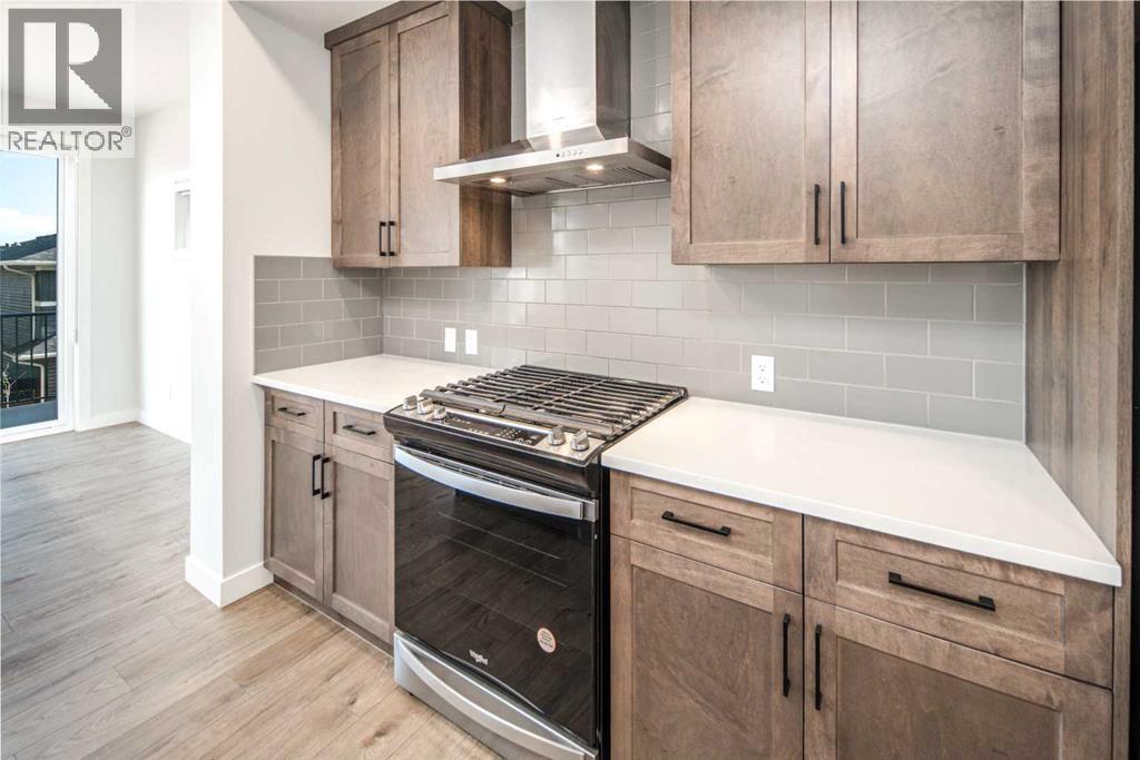 Photo 21 of 159 Ambleside Crescent Nw, Calgary AB