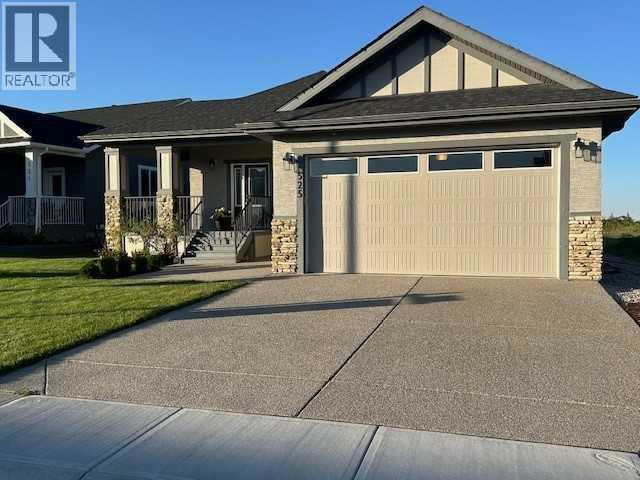 Photo 7 of 525 Muirfield Crescent, Lyalta AB