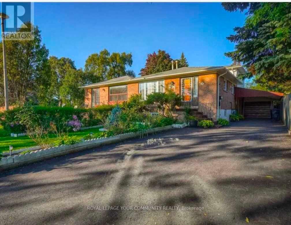 Photo 12 of 26 Brenda Avenue, Brampton ON