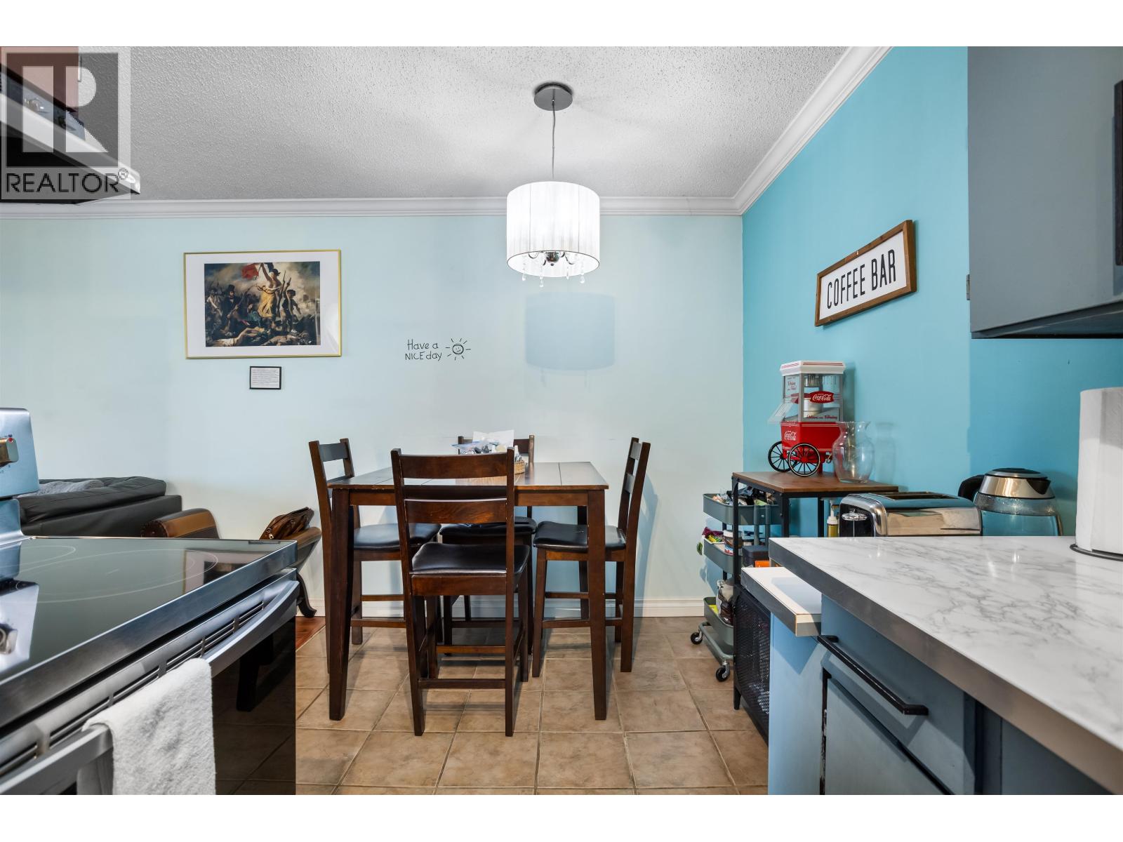 Photo 1 of 306 315 Tenth Street, New Westminster BC