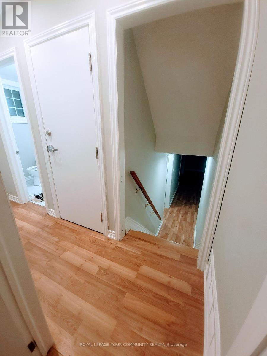 Photo 10 of 26 Brenda Avenue, Brampton ON