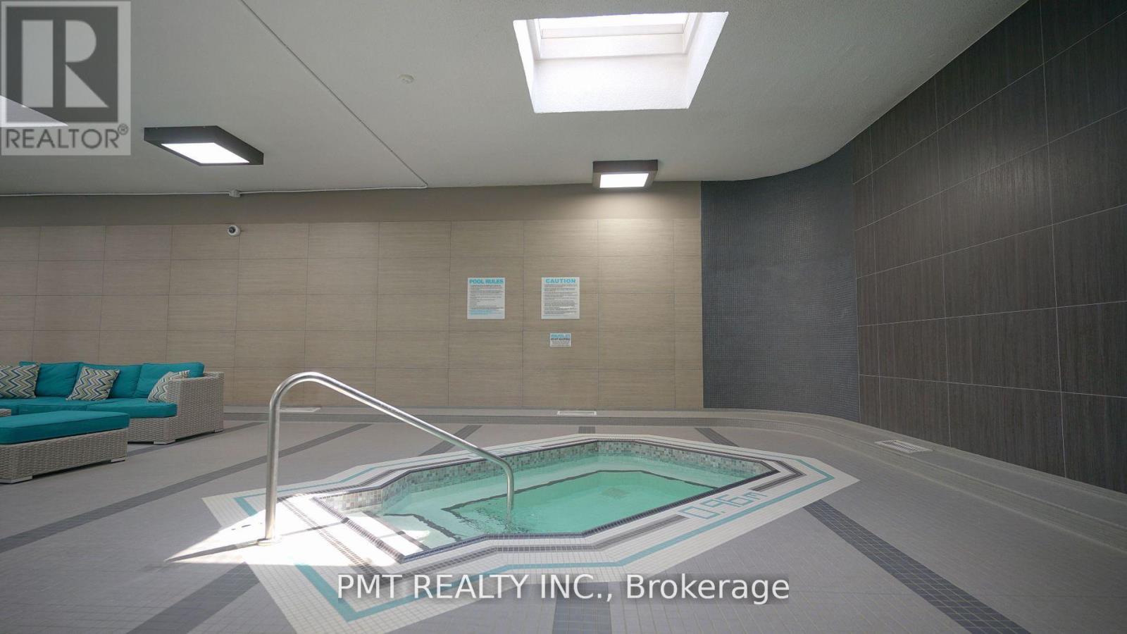 Photo 1 of 312 45 Carlton Street, Toronto ON